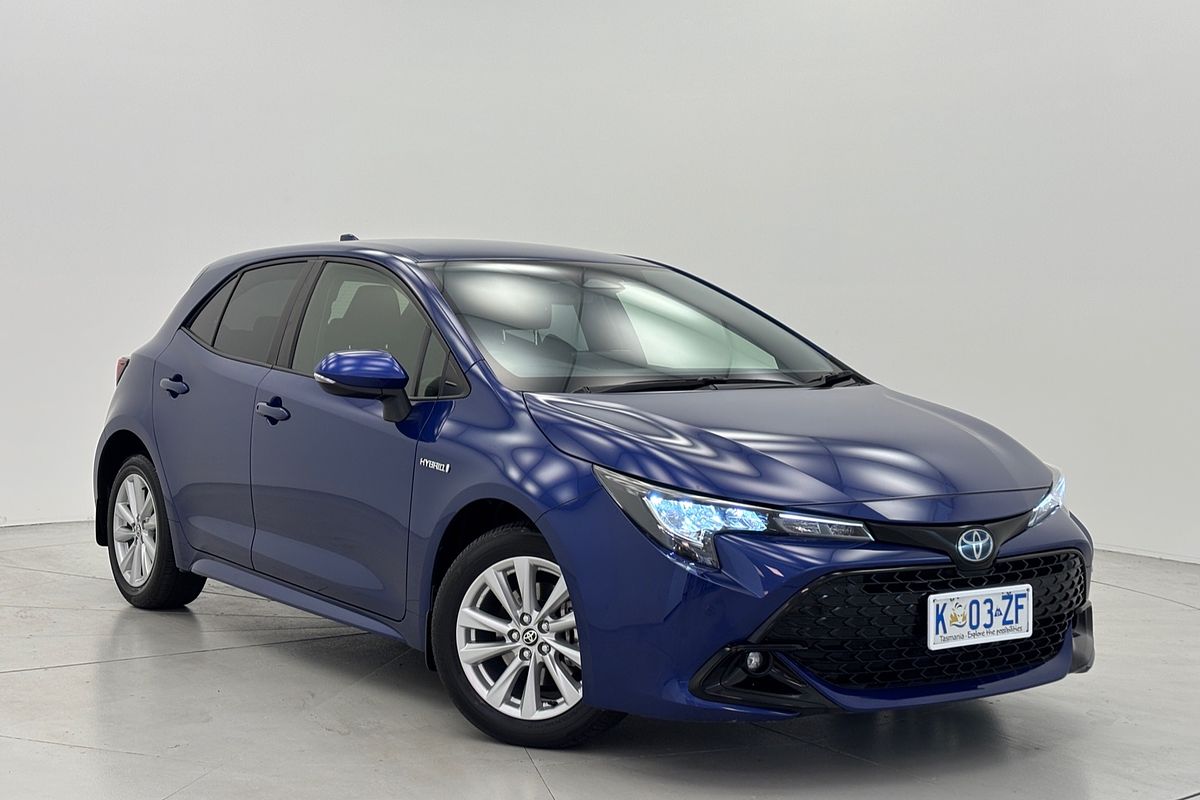 2023 Toyota Corolla SX Hybrid ZWE219R