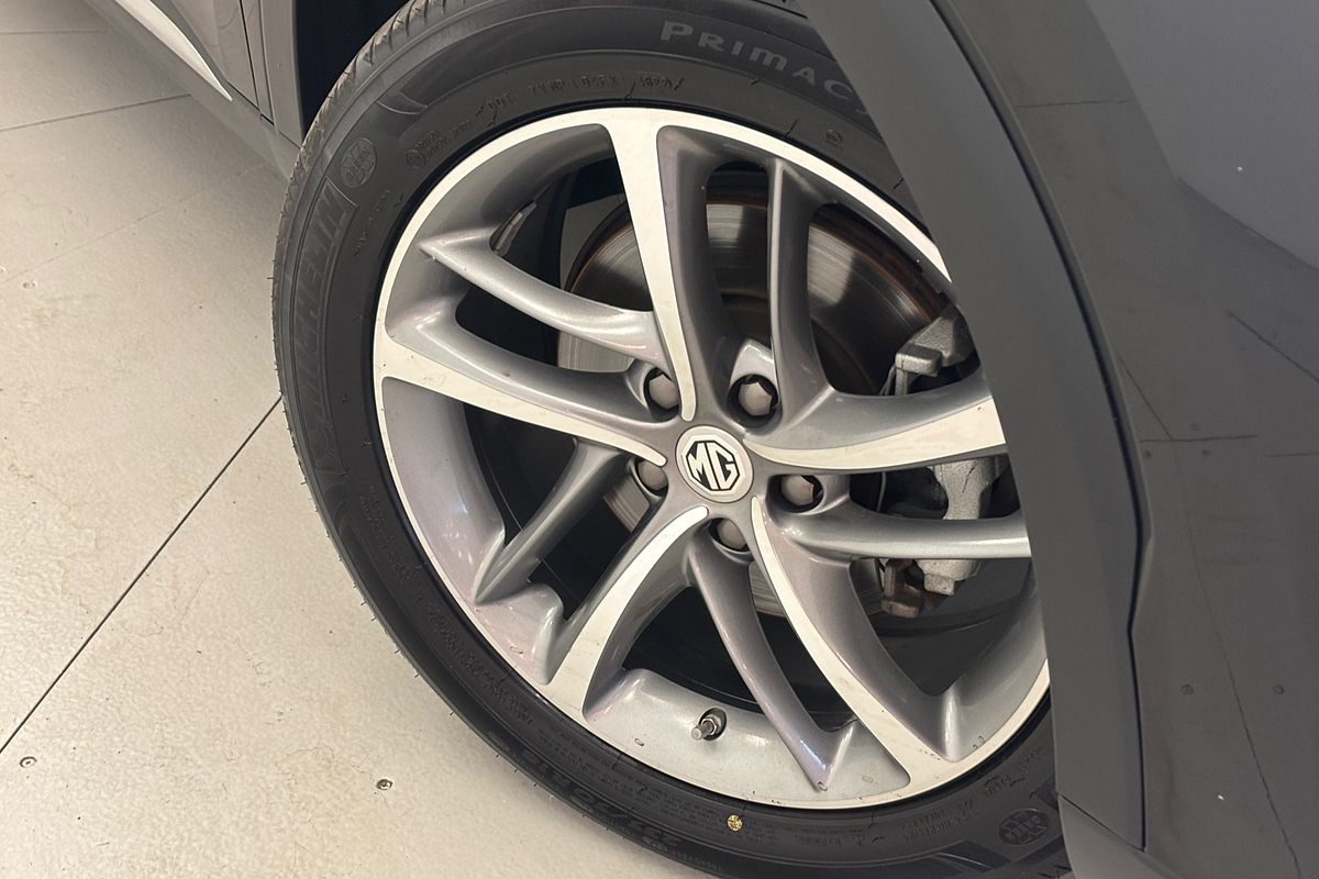 MY23 MGHS 1.5T ESSENCE