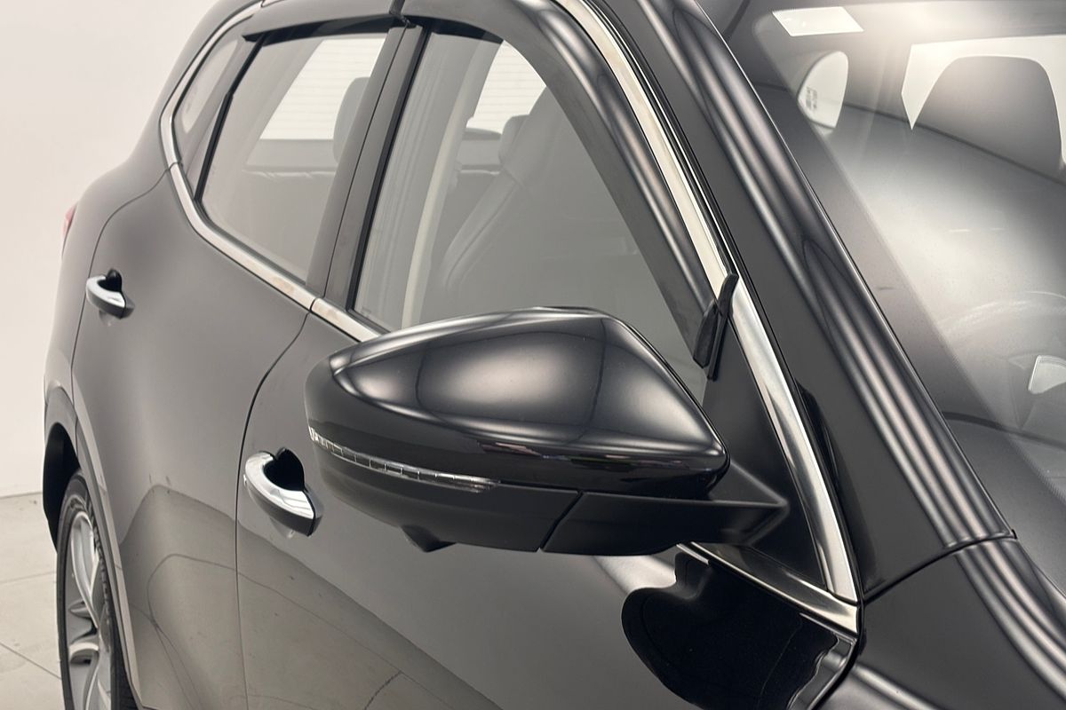 MY23 MGHS 1.5T ESSENCE