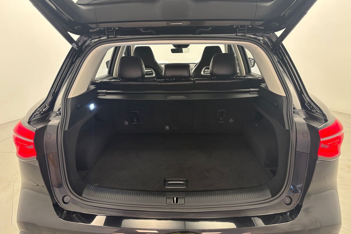 MY23 MGHS 1.5T ESSENCE