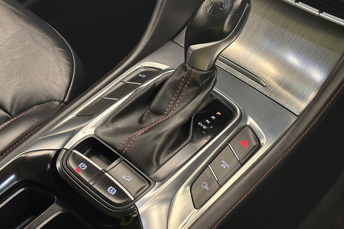 MY23 MGHS 1.5T ESSENCE