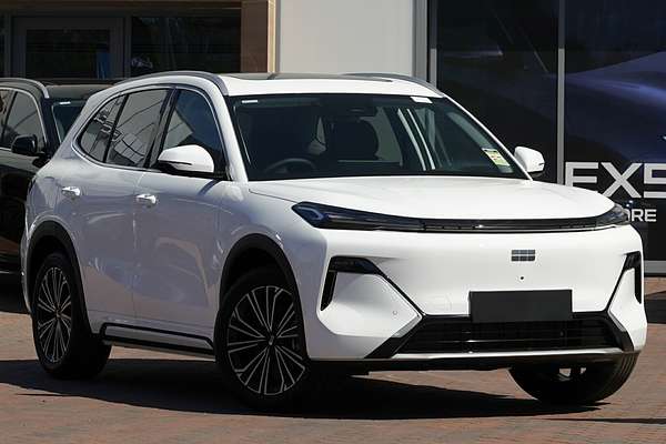 2025 Geely Starray EM-i Complete P145