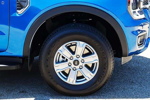 2025 Ford Ranger XLT 4X4 2.0L thumb-3