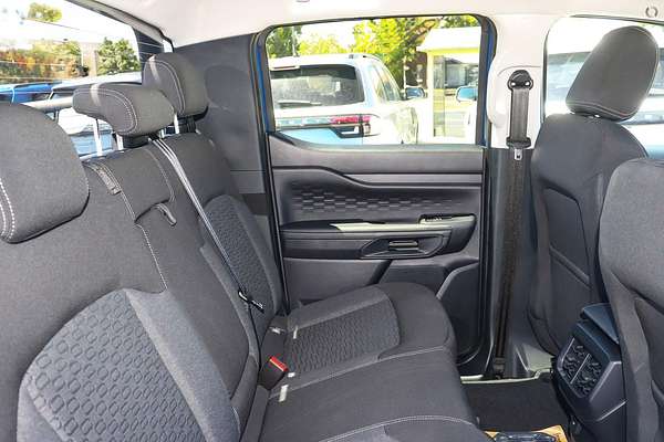 2025 Ford Ranger XLT 4X4 2.0L thumb-8