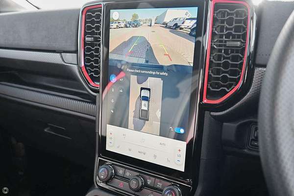 2026 Ford Ranger Raptor 4X4 3.0L thumb-11