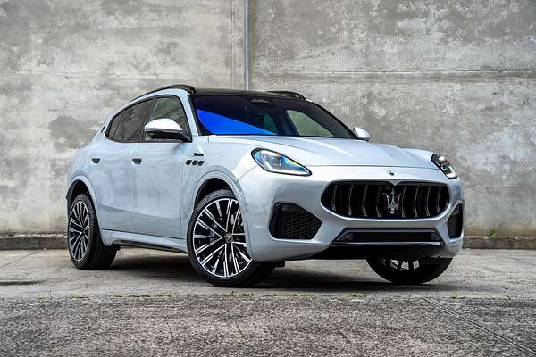 2025 Maserati Grecale Modena M182