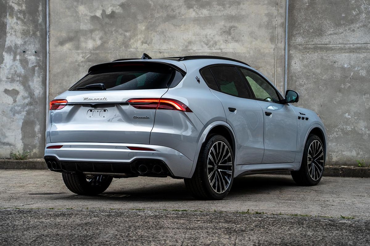 2025 Maserati Grecale Modena M182