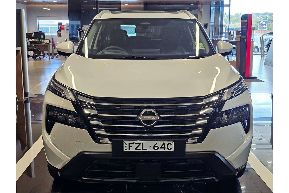 2025 Nissan X-TRAIL Ti T33