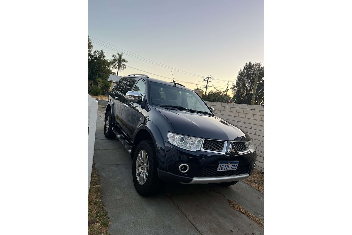 2012 Mitsubishi Challenger  PB