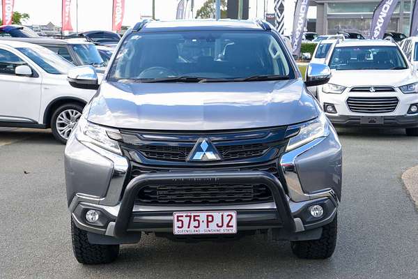 2019 Mitsubishi Pajero Sport Black Edition QE thumb-2