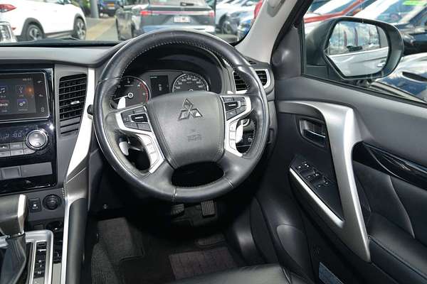 2019 Mitsubishi Pajero Sport Black Edition QE thumb-17