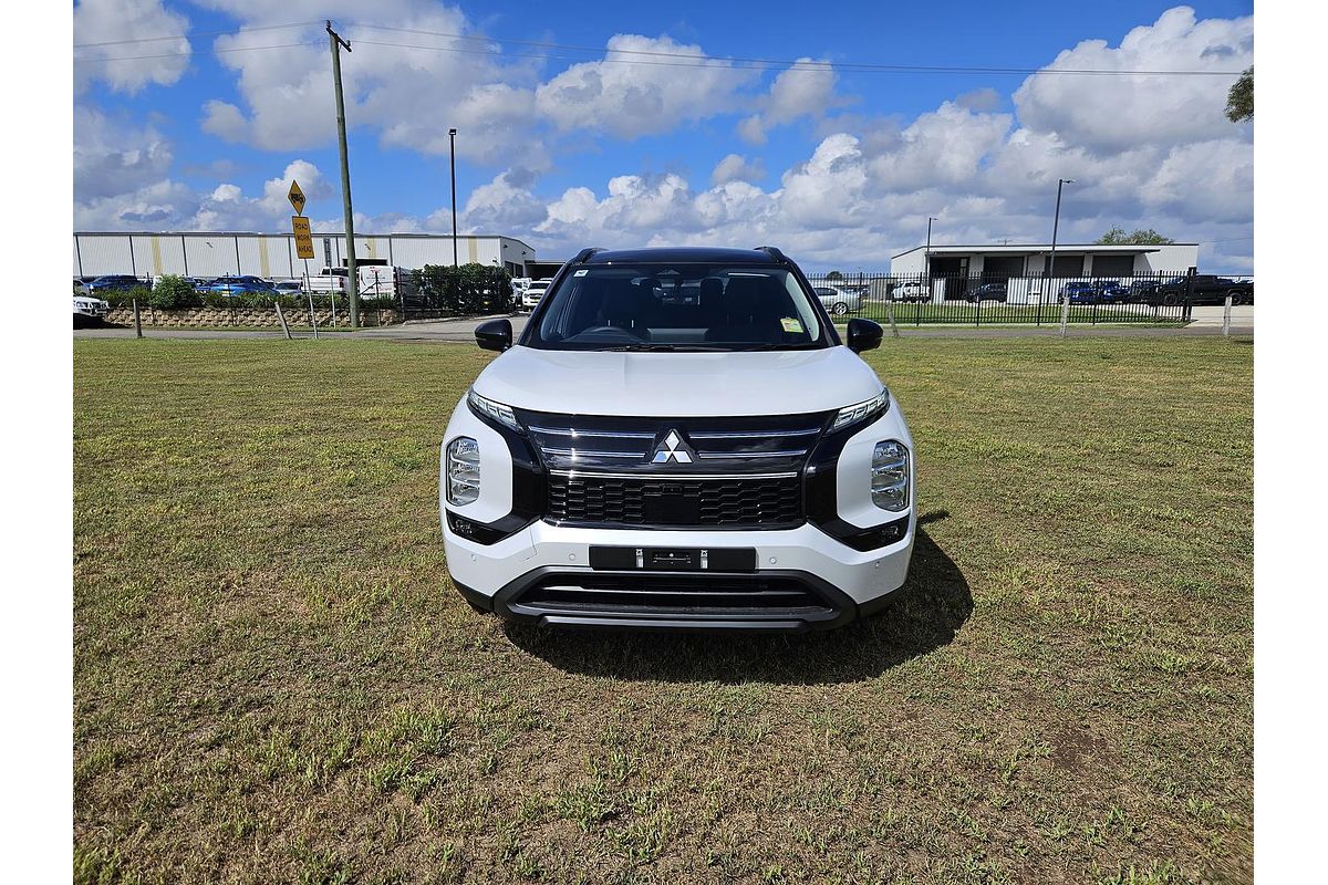 2026 Mitsubishi Outlander LS ZM