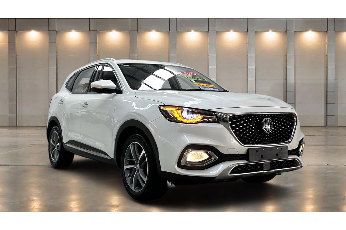 2024 MG HS Excite SAS23
