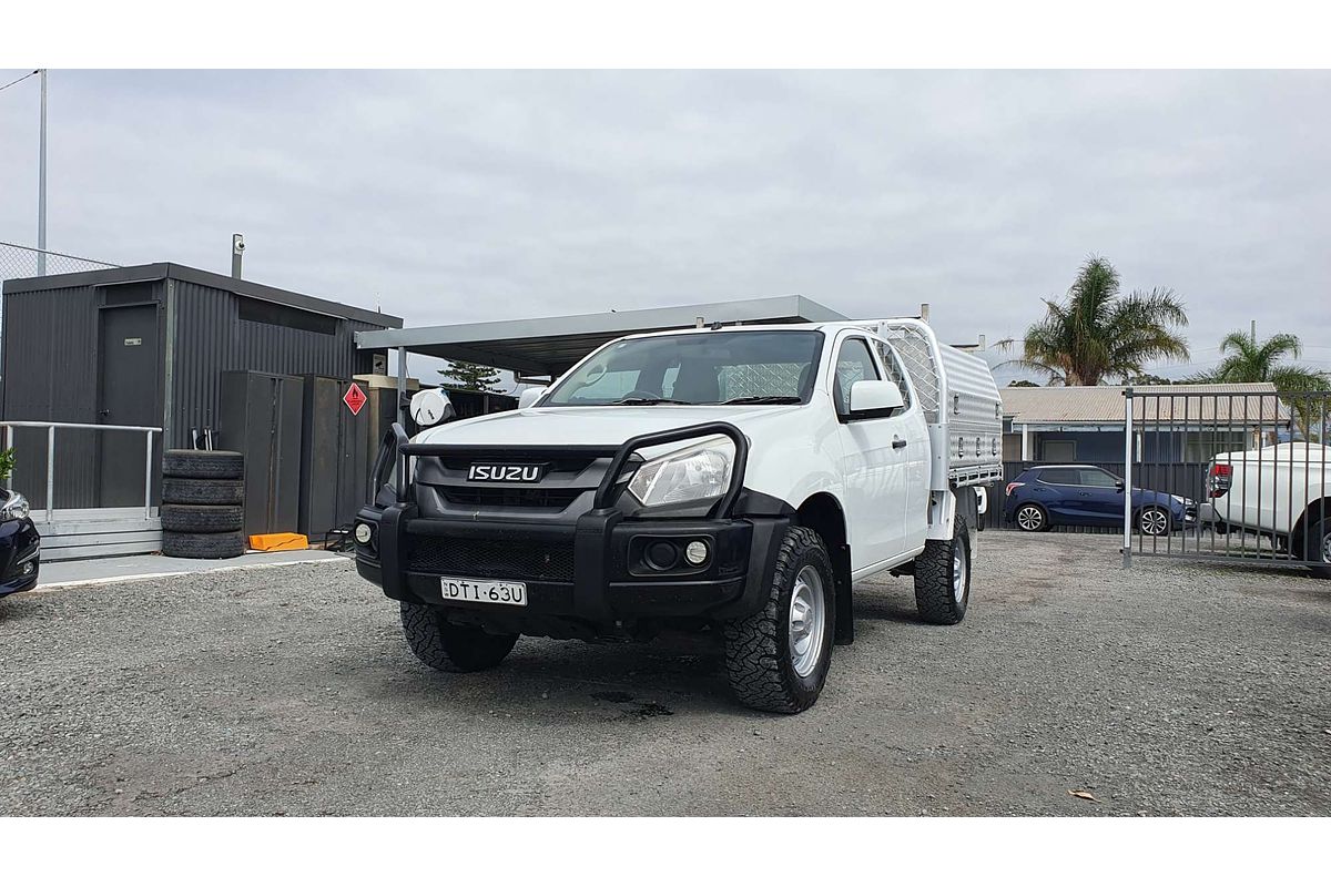 2017 Isuzu D-MAX SX 4X4