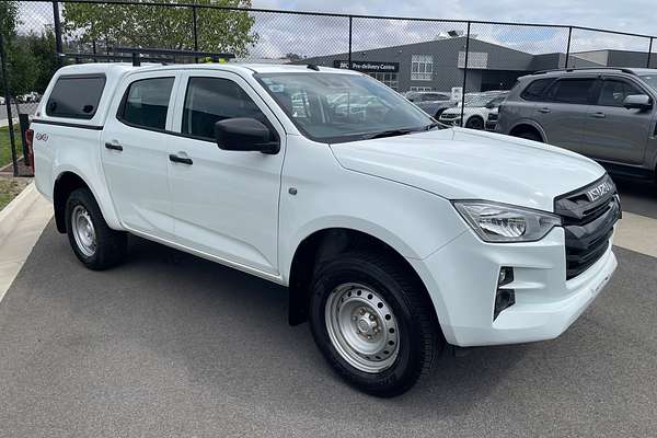 2023 Isuzu D-MAX SX 4X4