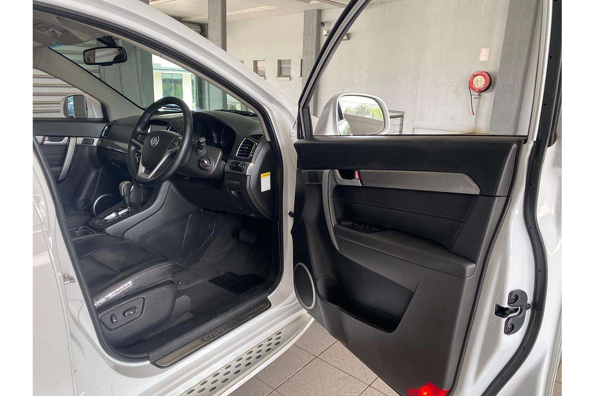 CAPTIVA CG MY16 7 LTZ (AWD) 3.0L V6 MULTI POINT F/INJ 6 SP AUTOMATIC 4D WAGON 