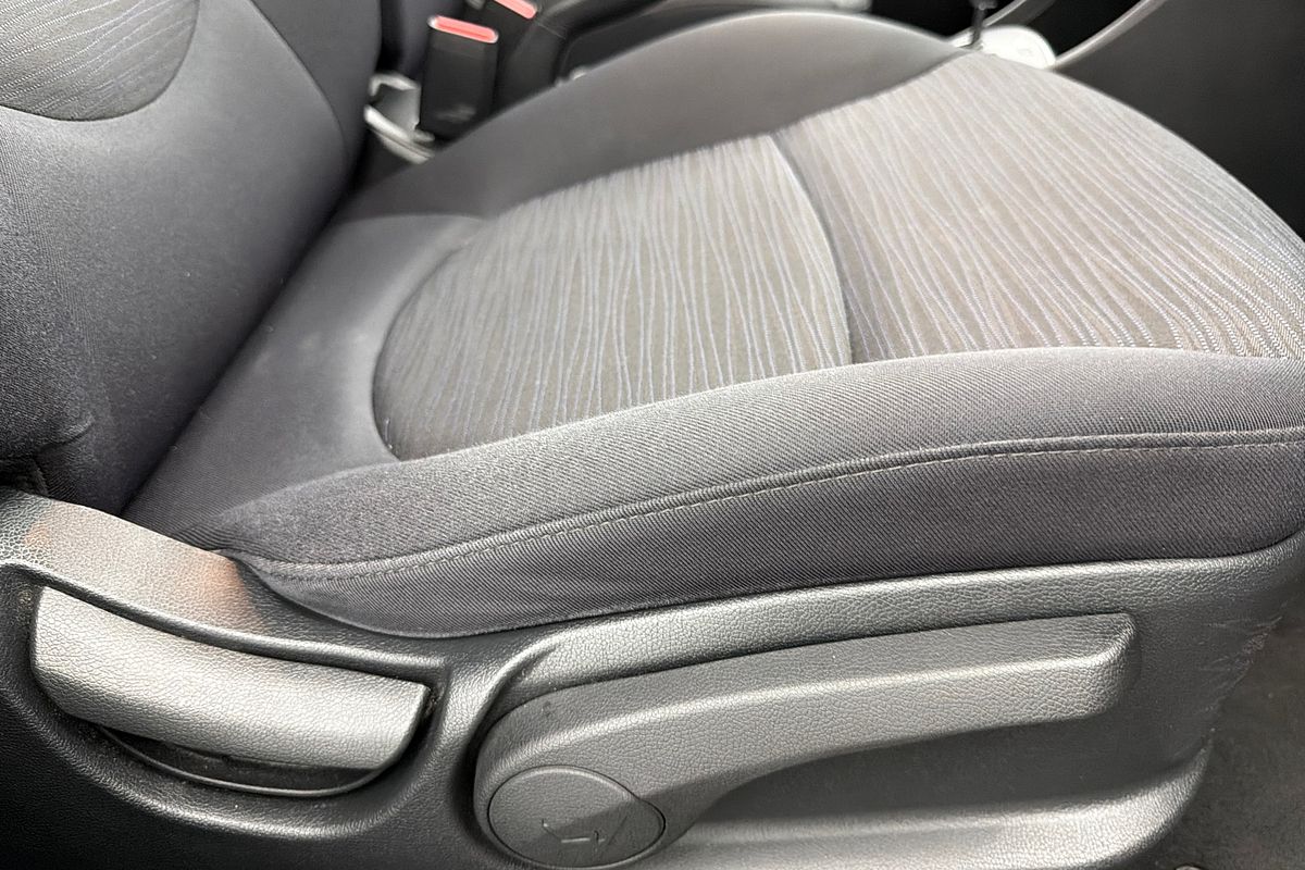 2018 Hyundai Accent Sport RB6