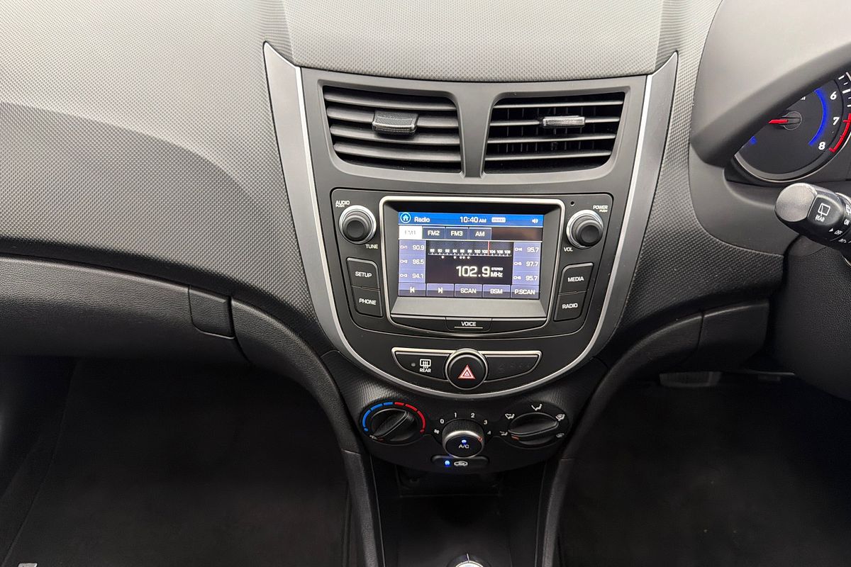 2018 Hyundai Accent Sport RB6