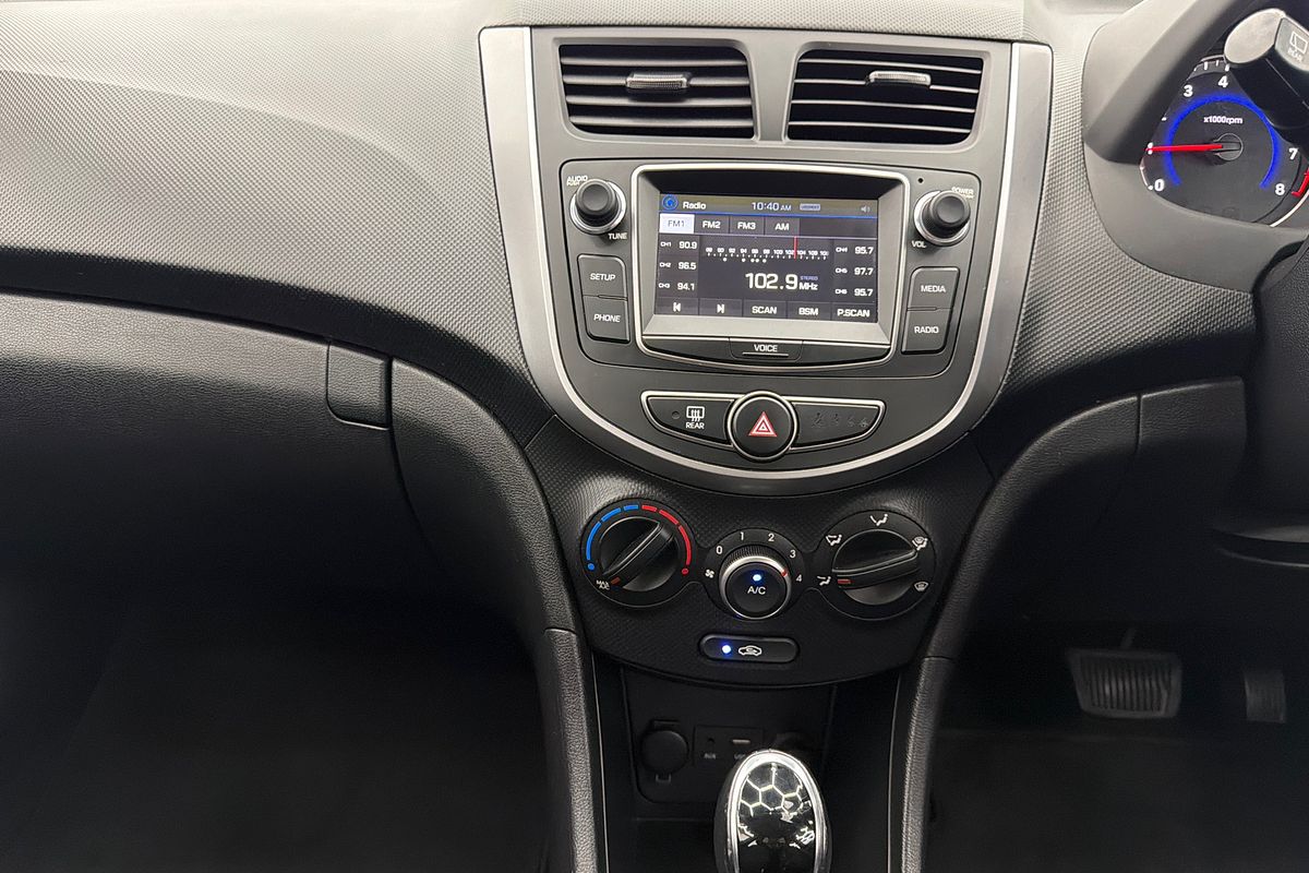 2018 Hyundai Accent Sport RB6