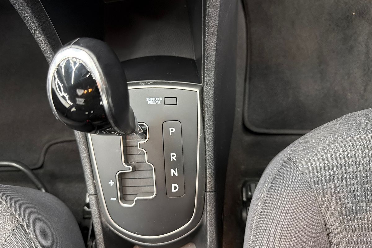 2018 Hyundai Accent Sport RB6