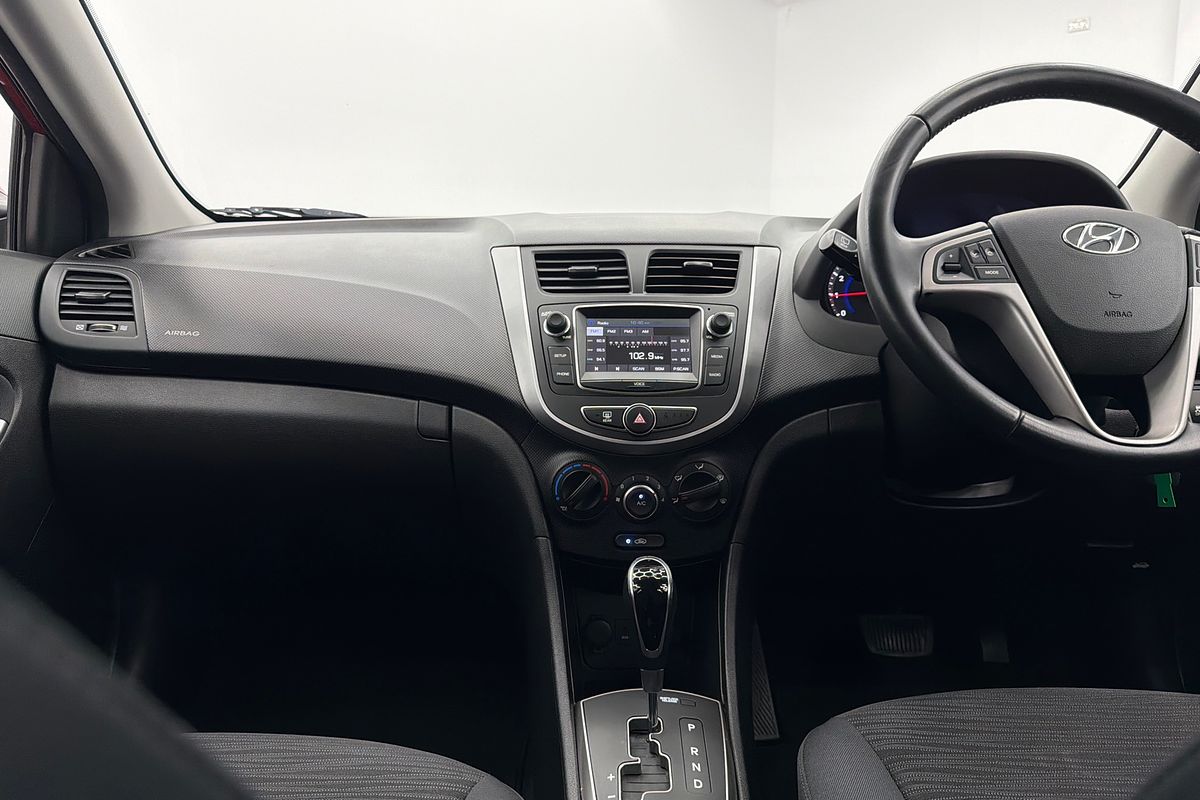 2018 Hyundai Accent Sport RB6