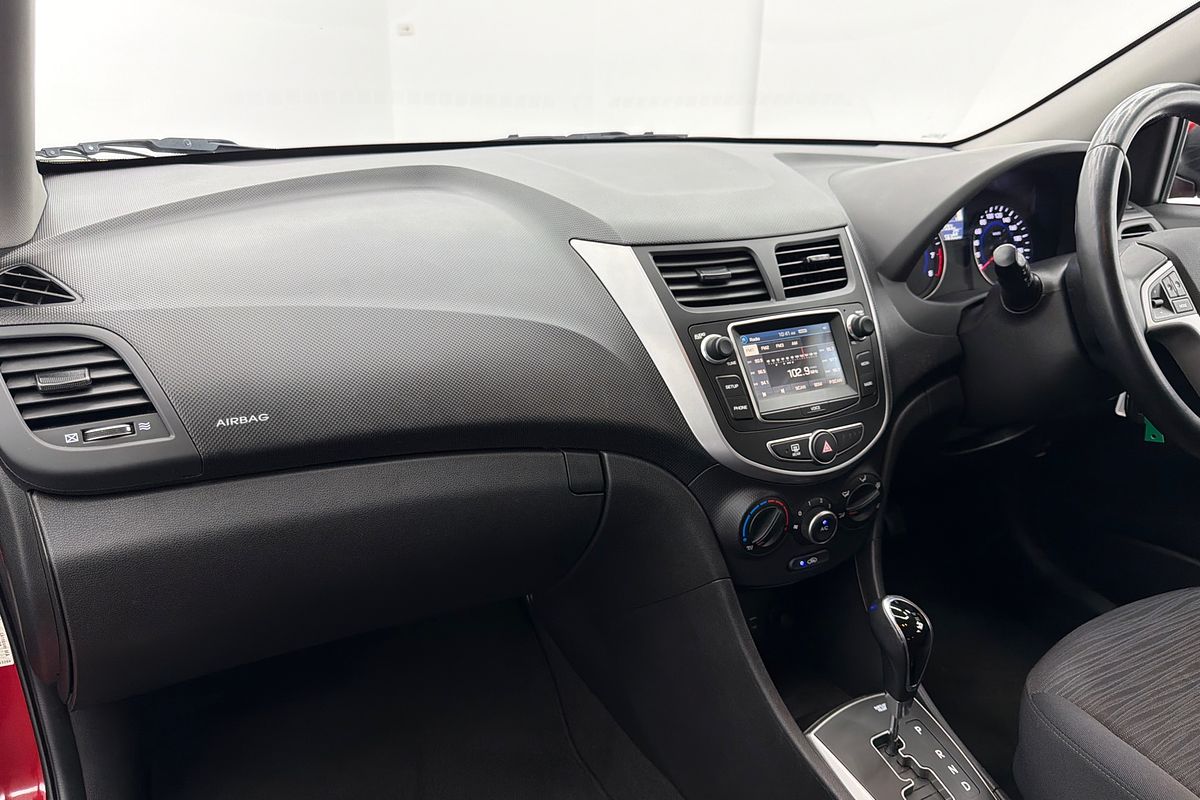 2018 Hyundai Accent Sport RB6