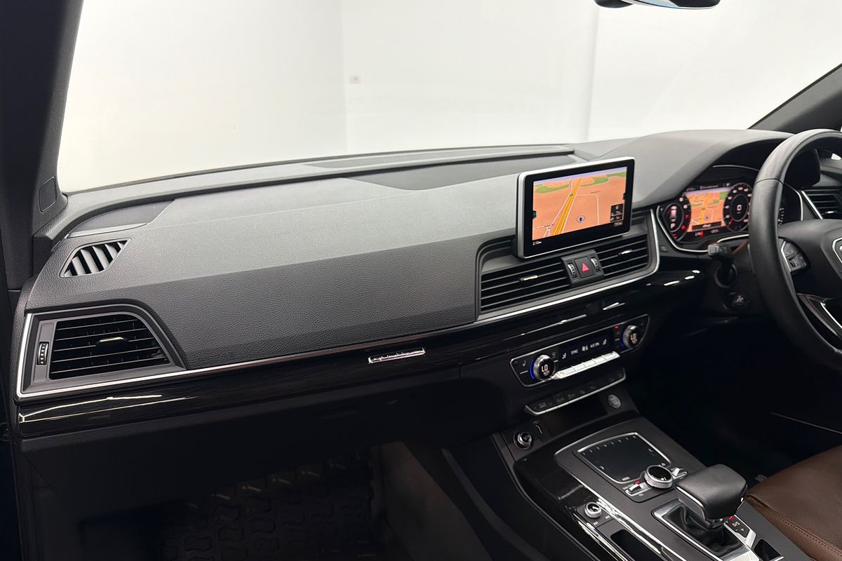 2019 Audi Q5 45 TFSI sport FY