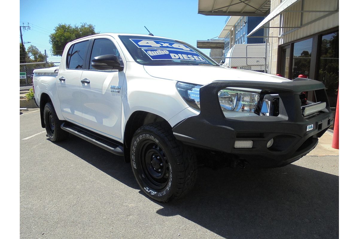 2019 Toyota Hilux SR GUN126R 4X4