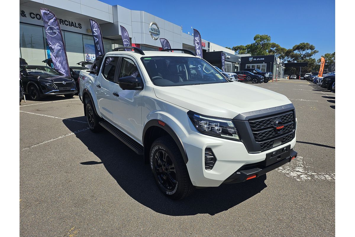 2025 Nissan Navara PRO-4X D23 4X4