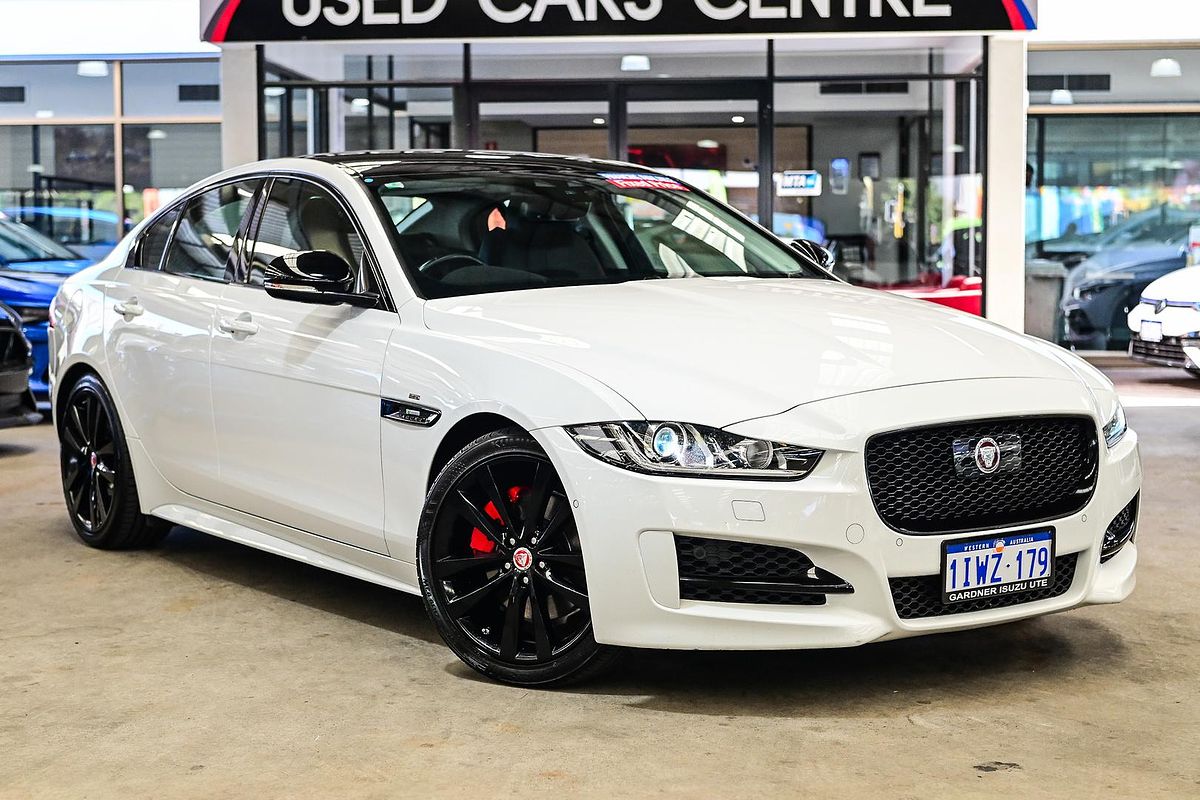 2016 Jaguar XE 25t R-Sport X760