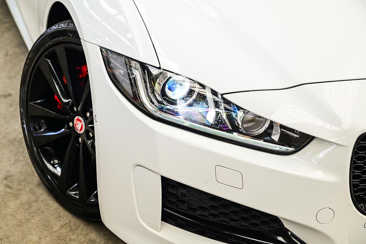 2016 Jaguar XE 25t R-Sport X760