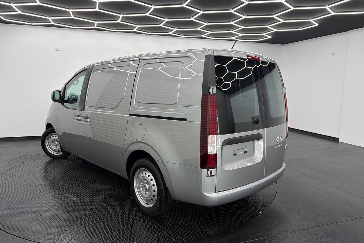 2023 Hyundai STARIA LOAD US4.V2