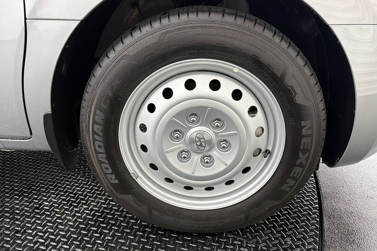 2023 Hyundai STARIA LOAD US4.V2