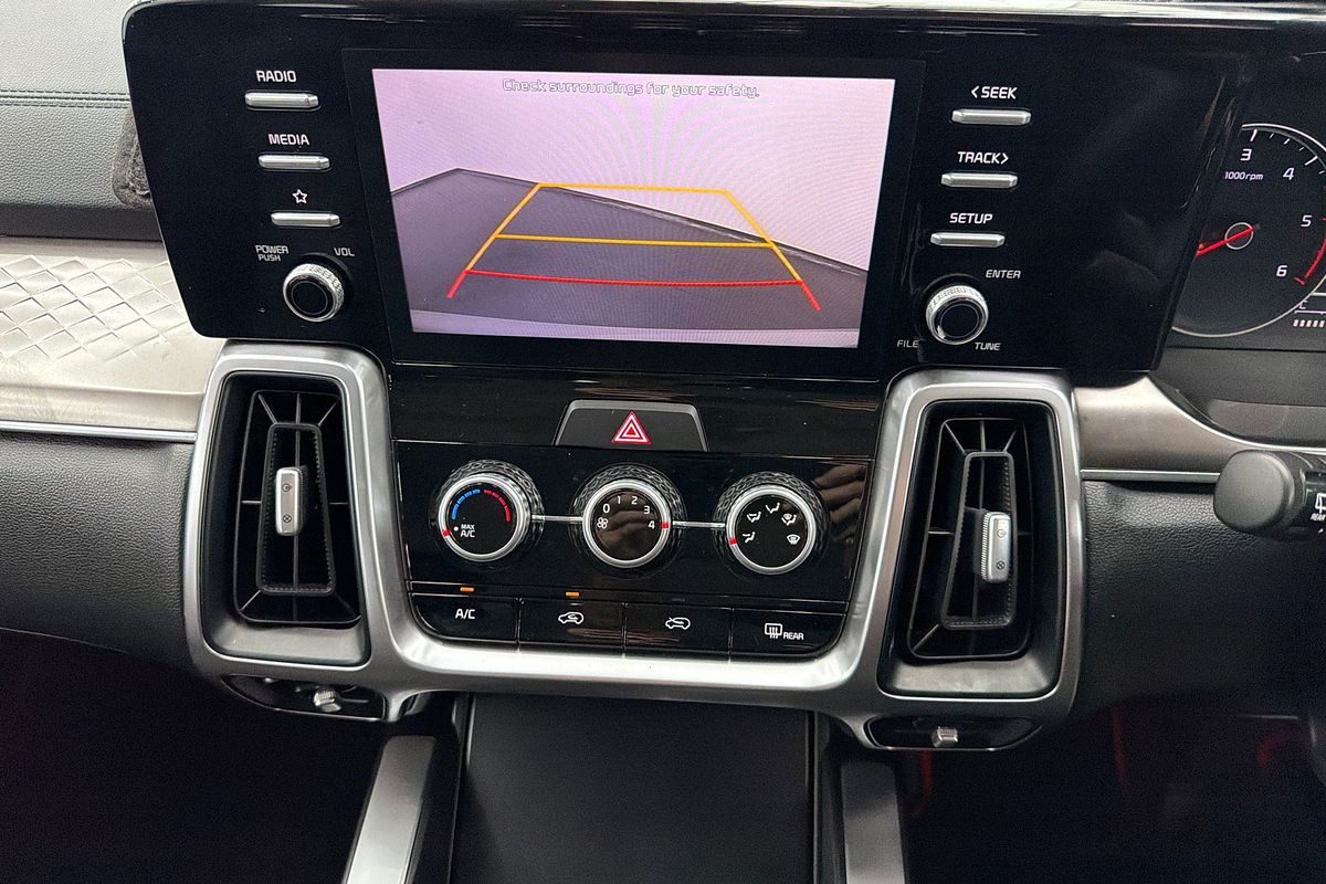 2021 Kia Sorento S MQ4