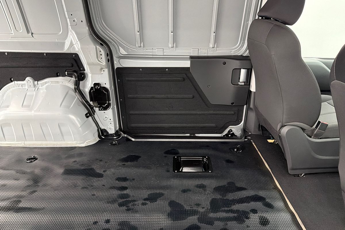 2023 Hyundai STARIA LOAD US4.V2