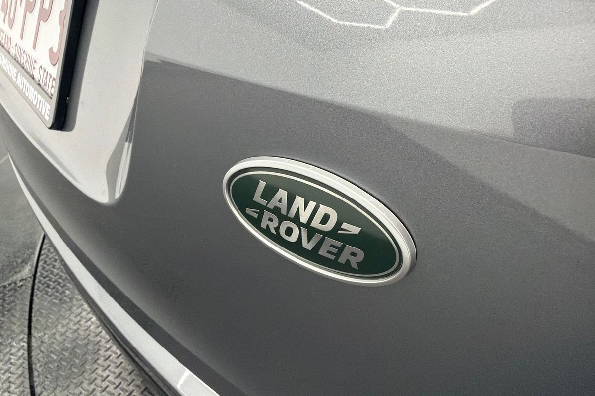 2022 Land Rover Range Rover Evoque P250 R-Dynamic SE L551