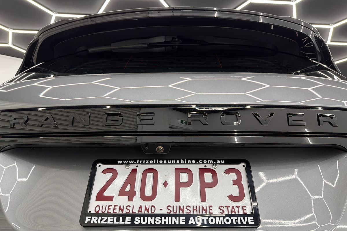 2022 Land Rover Range Rover Evoque P250 R-Dynamic SE L551