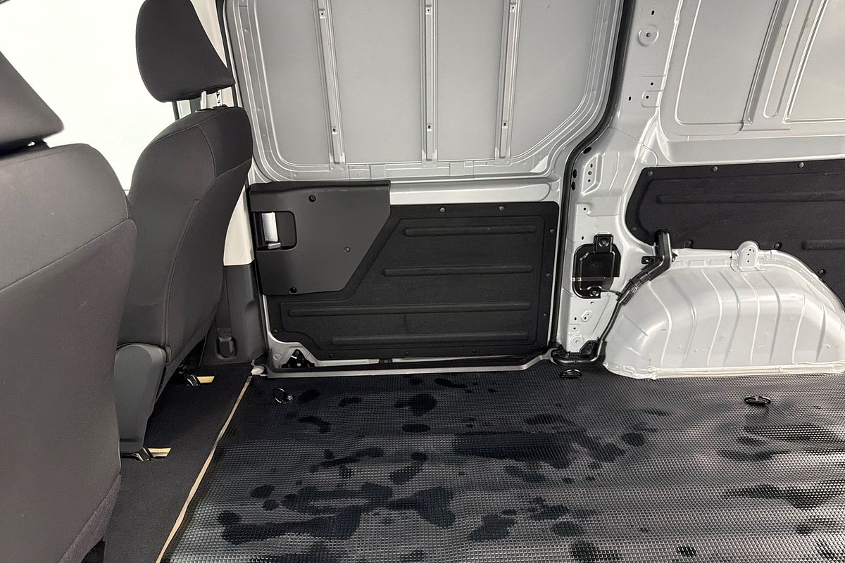 2023 Hyundai STARIA LOAD US4.V2