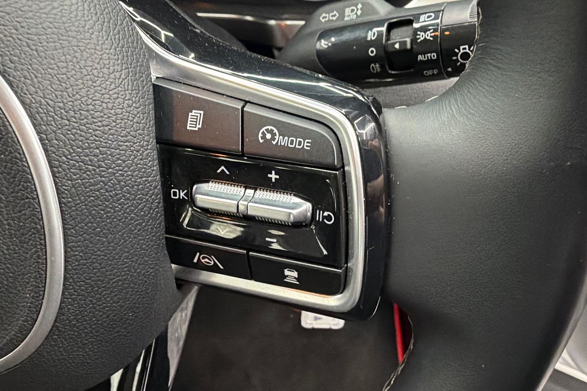 2021 Kia Sorento S MQ4