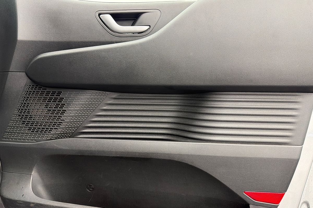 2023 Hyundai STARIA LOAD US4.V2