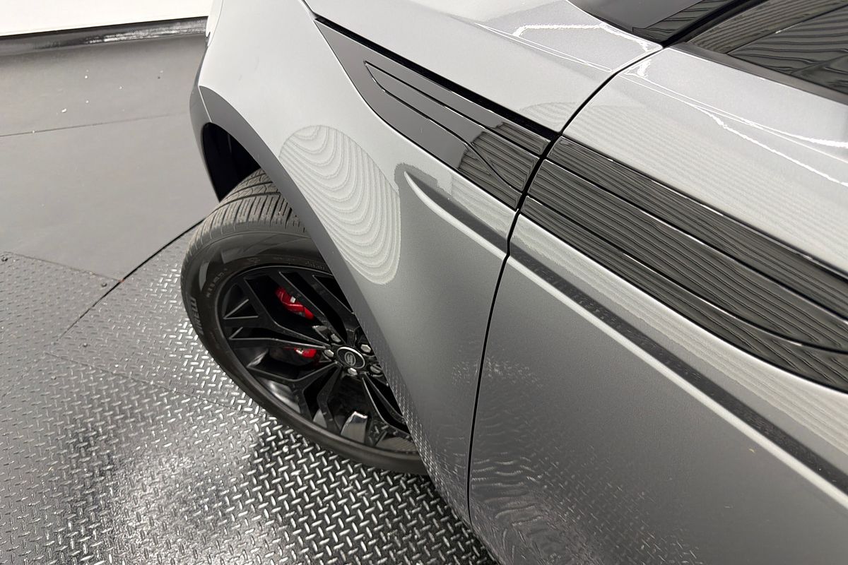 2022 Land Rover Range Rover Evoque P250 R-Dynamic SE L551