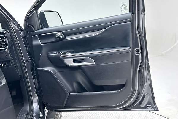 2024 Ford Everest Platinum 3.0L thumb-18