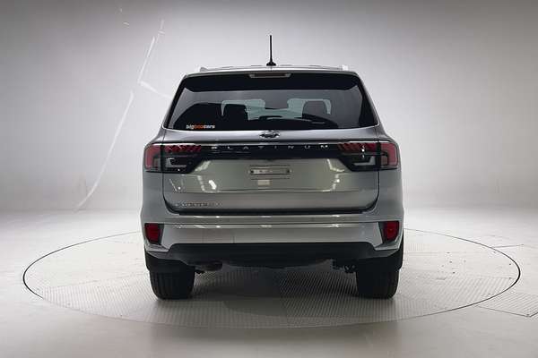 2024 Ford Everest Platinum 3.0L thumb-6