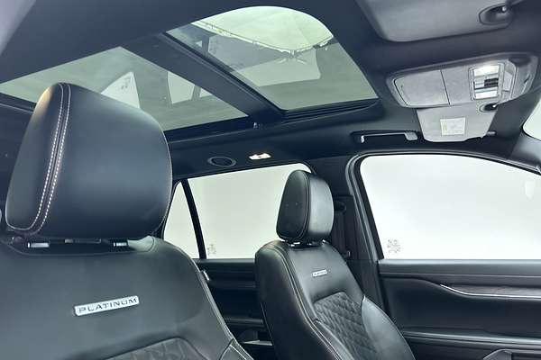 2024 Ford Everest Platinum 3.0L thumb-14