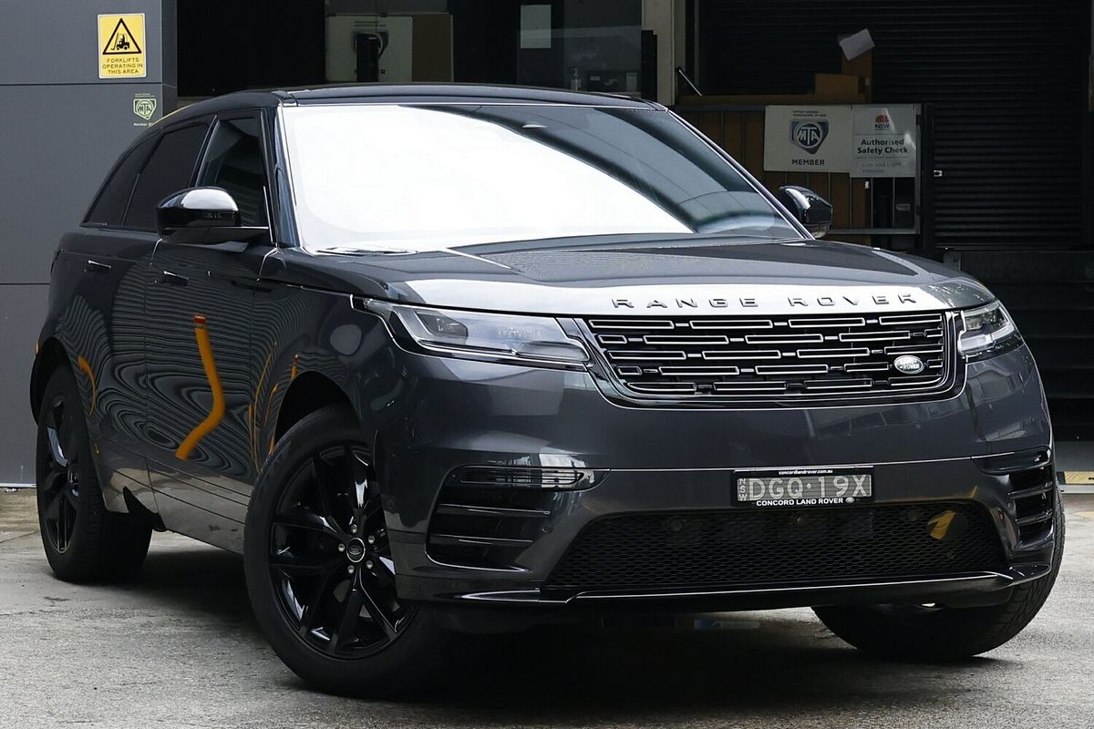 2025 Land Rover Range Rover Velar P250 Dynamic SE L560