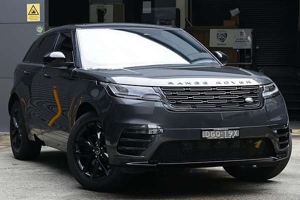 2025 Land Rover Range Rover Velar P250 Dynamic SE L560