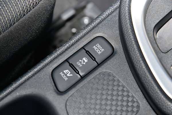 2022 Toyota Yaris Cross GX MXPJ10R thumb-13