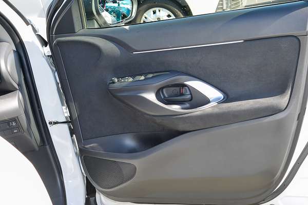 2022 Toyota Yaris Cross GX MXPJ10R thumb-15