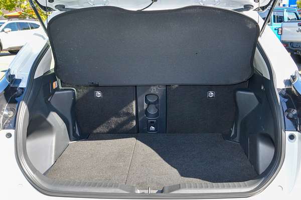 2022 Toyota Yaris Cross GX MXPJ10R thumb-18