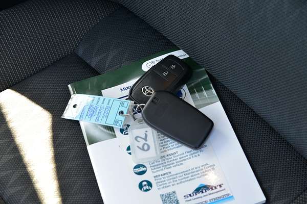 2022 Toyota Yaris Cross GX MXPJ10R thumb-21